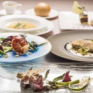 https://la-cienega.kanagawa-hotels.com